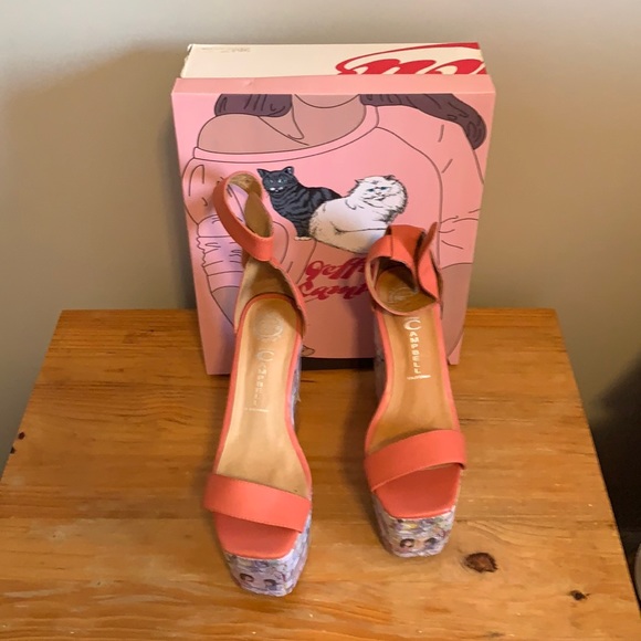 Jeffrey Campbell Shoes - NWT JEFFREY CAMPBELL FUNNIES SANDALS